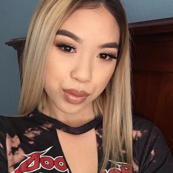 Meet your Posher, Alyson - Picture 1 of 1